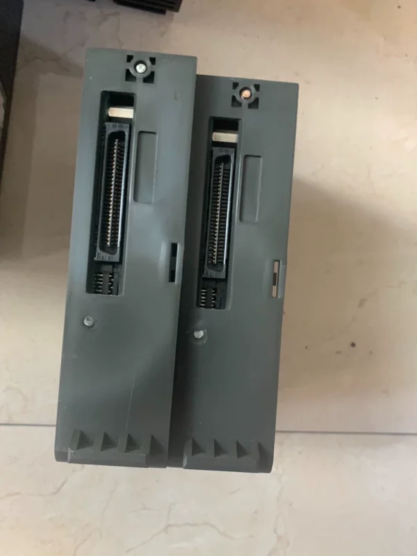 A1SJ71PB92D photographed with actual product, fully functional, used disassembled goods, total 17 pieces