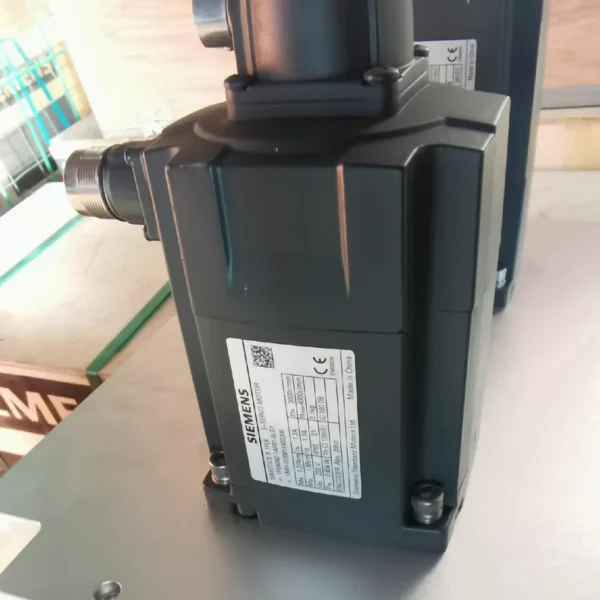 1FL6042-1AF61-0LG1
Siemens Servo Mo...