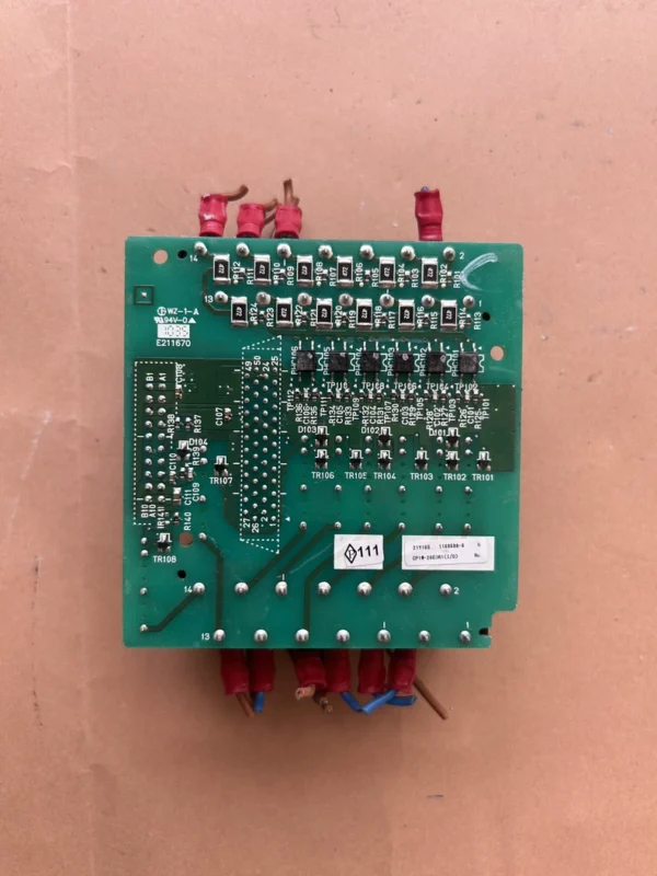 Omron PLC expansion module CPM1A-20EDR1, disassembled, actual item photographed, condition as shown in the picture, fully functional (6-5-4)