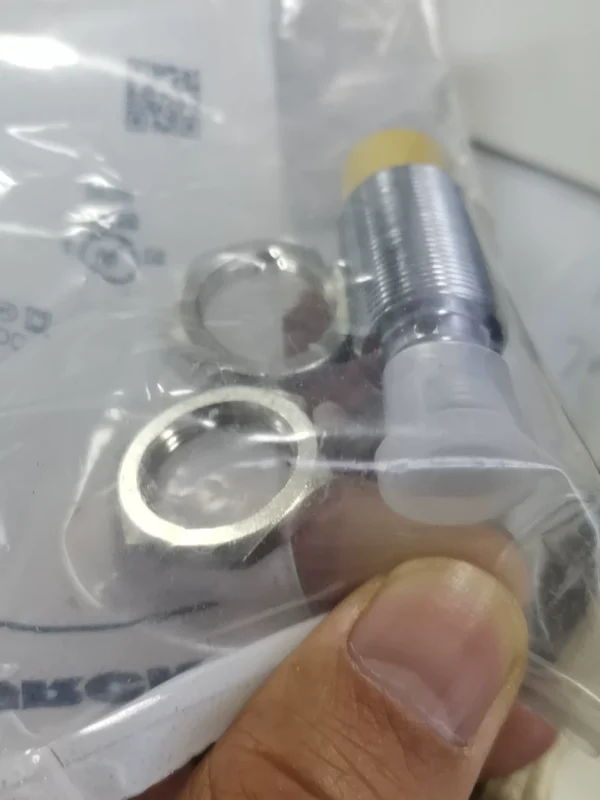 TURCK sensor NI12U-M18-AP6X-H1141, stock 1645140, only one left, unit price 350 yuan