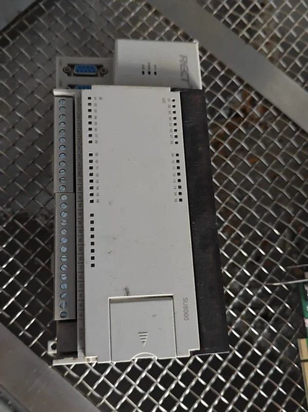 Rectangle RECT, su8000, 24V input, ...