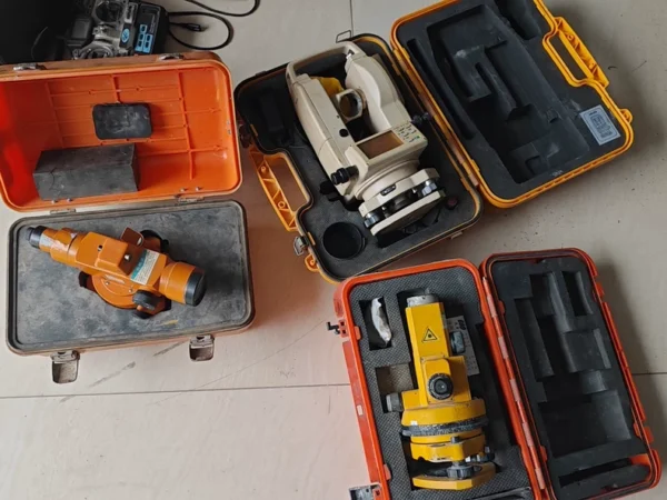 Clean three engineering surveying e...