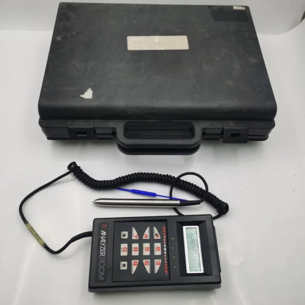 Analyzer3100M British barcode detector, with original storage case, the machine is in good condition. Complete with data cable, with probe, suitable for industrial testing. The buttons are clear, the display works normally, with original blue storage box. One set in stock