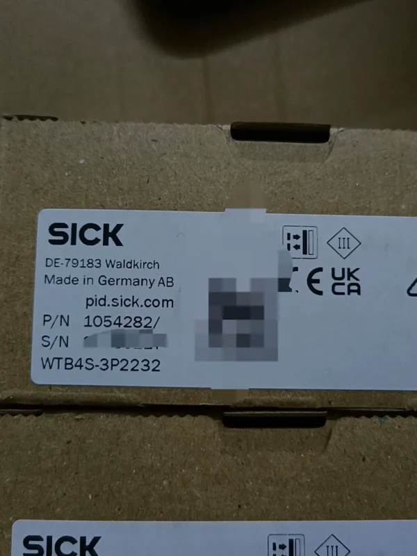 SICK photoelectric sensor WTB4S-3P2232, Made in Germany, order number 1054282, brand new original authentic product, in stock 4, need to contact!