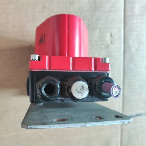 DDLS 200/200.2-10 Leuze Optical Data Sensor 50036281 Used A36*Brand: Leuze