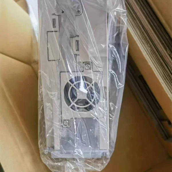 Yaskawa Servo Drive SGD7S-5R5A20AY0519A, brand new original authentic product with one-year warranty, welcome to inquire.