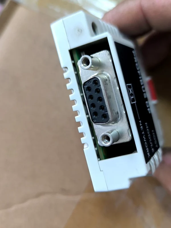 FPBA-01, ABB880 communication card. Removed from machine and well-packaged, actual condition shown in photos, fully functional. Negotiable price!! Negotiable