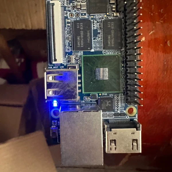 Friendly NanoPI 2 Fire. Development board. Brand new: 60 pieces in total, 85 yuan per piece.