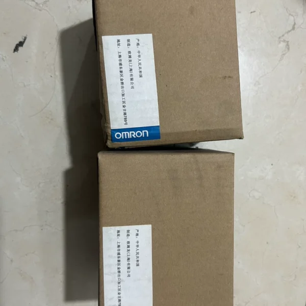 Omron CPM1A-20CDR-A-V1 marked price unit price actual image taken brand new original packaging