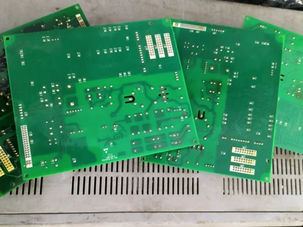 I14T903HG1, I14T903HG3,蓝海华腾变频器电源板, used (disassembled from machine). Functions are guaranteed to be good, actual photos of the condition.. Welcome to contact!! Negotiable price, negotiable price