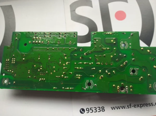 130B6060 2/2 DT/8, Danfoss inverter thyristor trigger board! Warehouse spare part, has been stored for over a year, gathering dust, never disassembled or repaired, actual photos of the condition. No complete machine on hand currently, unable to test, sold as-is without guarantee of functionality. No returns or exchanges after sale. Please refer to the pictures for the specific model.