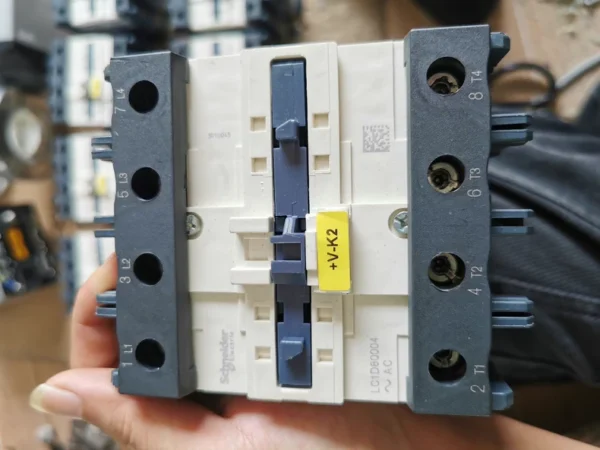Genuine Schneider three-phase four-...