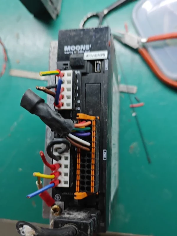O1CN01H9ka3W1c0SN1Fm6u3_4611686018427382930-53-fleamarket.heic_790x10000Q90.jpg_.webp Moons' Servo Kit - Driver: M3DV-23A...