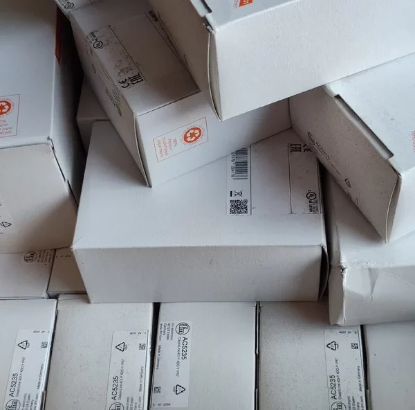 AC5235IFM IFM module, brand new original genuine product, in stock with real photos, price negotiable, more discounts for bulk purchase