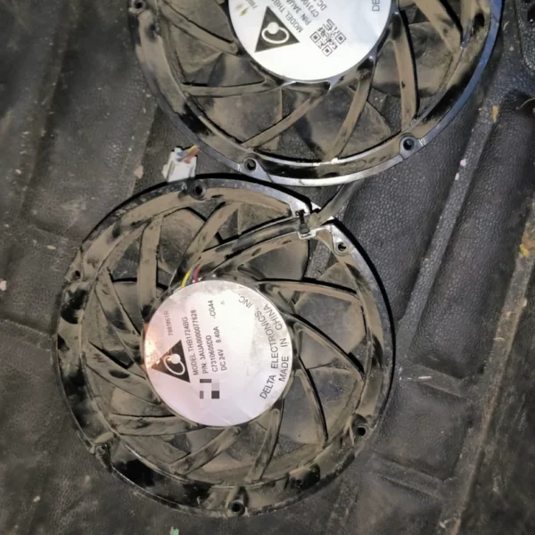 O1CN01Lzlkp62FQoAlrQZaE_4611686018427386555-0-fleamarket.jpg_790x10000Q90.jpg_.webp THB1724BG, dedicated fan for ABB880. Freshly disassembled, original and well-packaged. With dedicated plug. Looks dirty, but it will be brand new after blowing off the dust!! There are two. Negotiable price!! Negotiable.