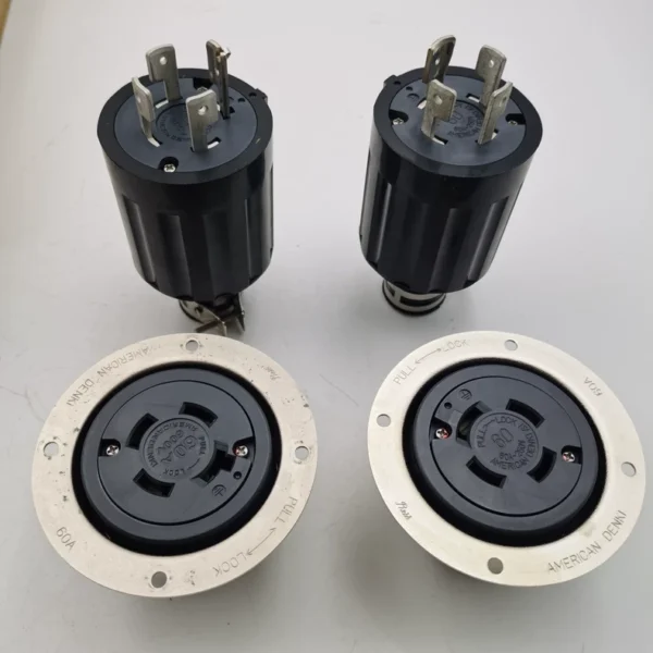 4662R+4666 4622R+4626 Ground Type 3P60A600V/250V Brand New Original AMERICAN DENKI Plug and Socket. In stock: 4622R 60A250V plug, unit price 500 yuan; 4626 60A250V socket, unit price 600 yuan; 4666 60A600V socket, unit price 600 yuan; 4662R 60A600V plug, unit price 650 yuan.