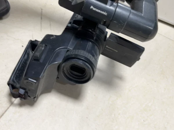 Panasonic MD10000 professional vide...