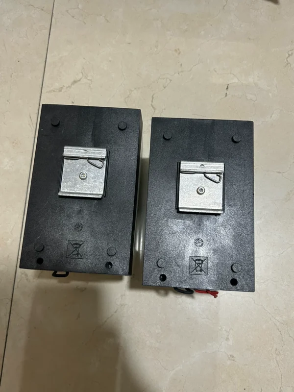 Schneider NSYCRP1W230VTVC marked price, unit price, actual product photo taken, function guaranteed, used disassembled goods