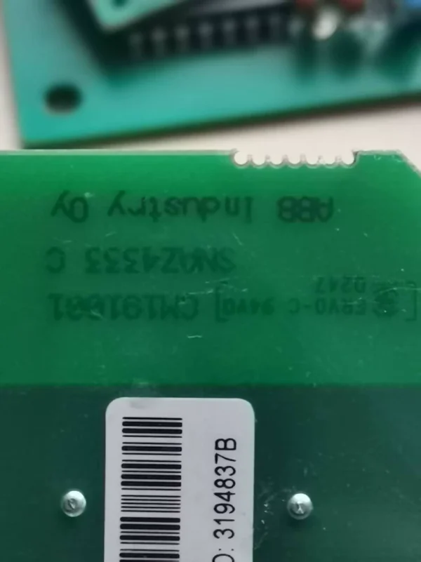 ABB inverter filter board SNAU4333, disassembled part, actual product photos, obvious signs of use on the condition, function guaranteed, sold as accessories. Second-hand items are non-refundable and non-exchangeable, please do not purchase if you mind.