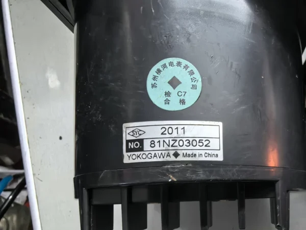Marine frequency meter, naval Yokogawa frequency meter, pointer type 240° wide-angle frequency meter, 2180A -45-65HZ2108A30-Z-N-L-BL, 380V, basically brand new, never used, with a few scratches, well packaged, for knowledgeable bosses.