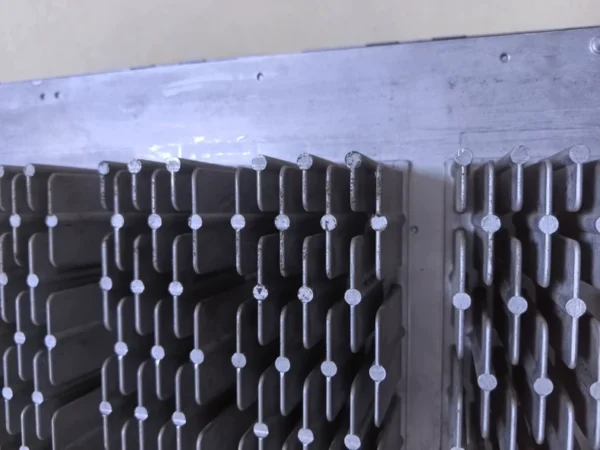 ABB robot driver DSQC663, model 3HA...