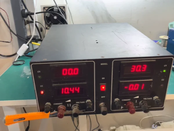Linear regulated power supply, dual...