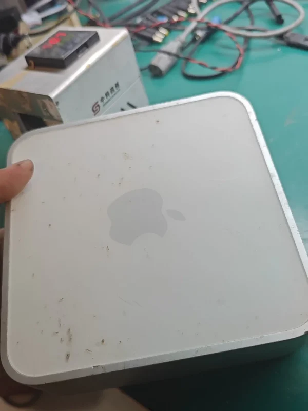 Apple small host, model a1283, no a...