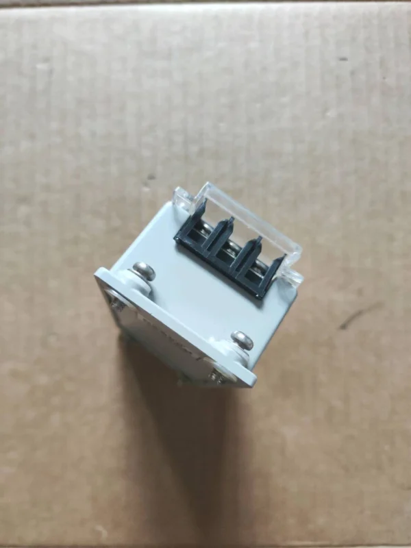 EK-2108-5-001 AB Proximitor New Without Package Actual Photo Taken A20*Brand: AB