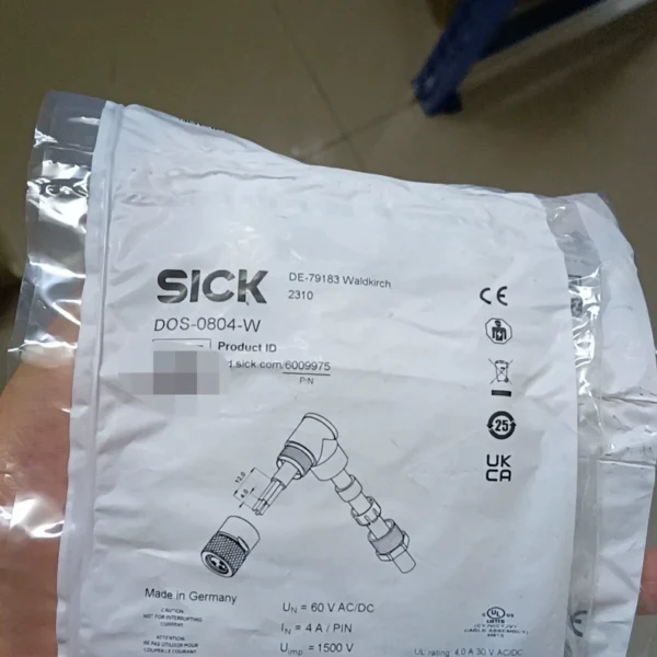 Germany SICK DOS-0804-W plug, brand new original authentic, order number 6009975 in stock, need to contact!