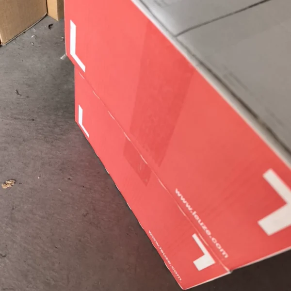 Leuze DDLS 508 120.0 Photoelectric Sensor, Part Number 50131027. Brand new, original genuine product. Photos taken of the unopened item. Fake goods will be compensated ten times the price! Unit price 2850 yuan, quantity 2 sets.