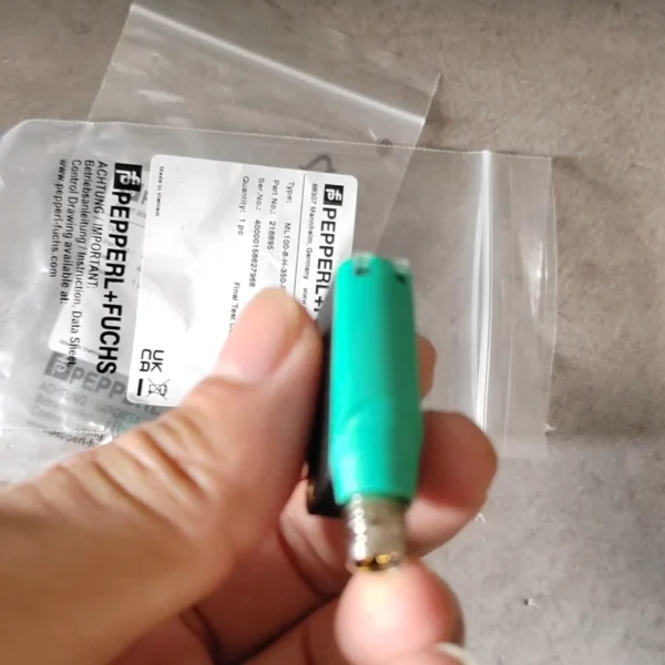 O1CN01UubGIQ1cNM3U1C5sS_53-fleamarket.heic_790x10000Q90.jpg_.webp Brand new original imported Pepperl+Fuchs (P+F) photoelectric switch sensor ML100-8-H-350-RT/95/103, order number 216895, quantity remaining 120 pieces, unit price 125 yuan, negotiate price for bulk purchase.