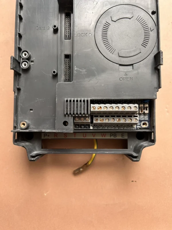 Sifang Inverter E580-4T0055G/4T0075P Main Board with Upper Cover 380V Three-Phase, 8.8KVA, Used Product, Actual Product Photos, Main Board Function Guaranteed (7-3)