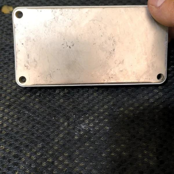 BSM100GD120DN2, disassembled module, well-packed, actual condition shown in photos. If interested, click "I want" to chat with me privately.