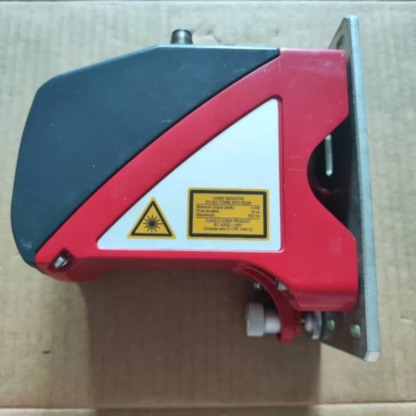 AMS 304i 120 Leuze Laser Range Finder 90% New A35*Brand: Leuze