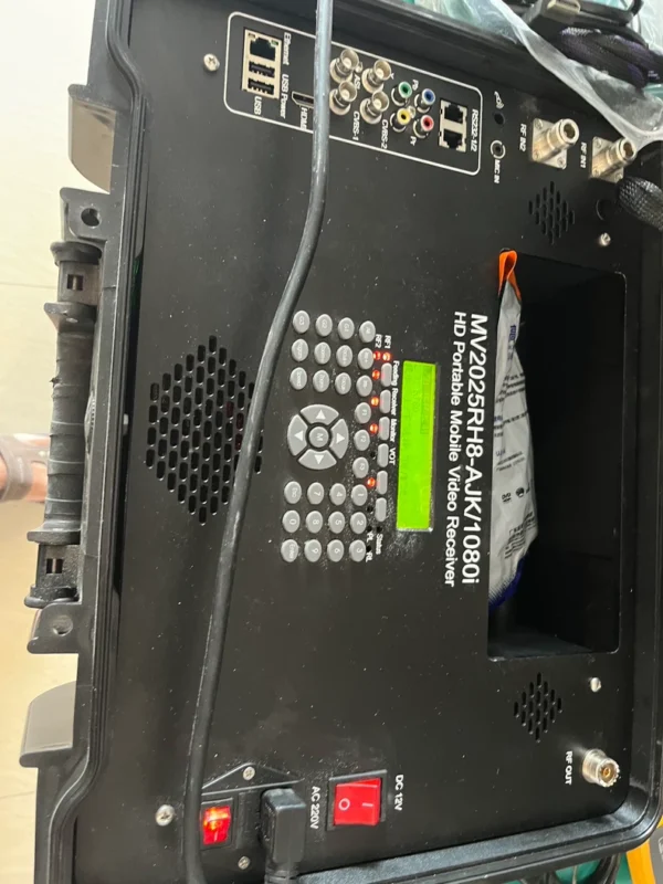 1080p HD image transmitter. The ima...