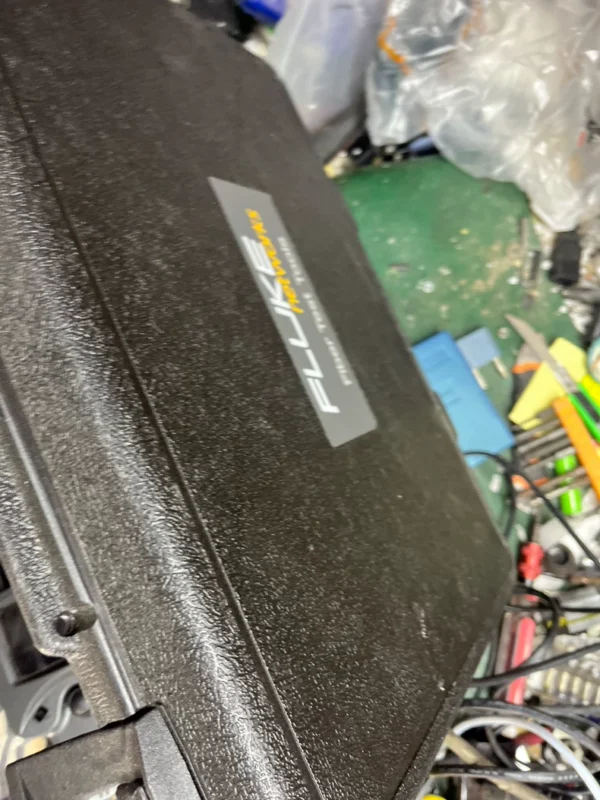 FLUKE fiber optic tester, battery a...