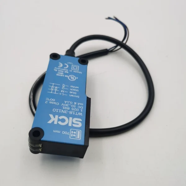 WT18-3N110 1025891 Original Used SICK Photoelectric Sensor, Beautiful Condition, Fully Functional, 110 in Stock