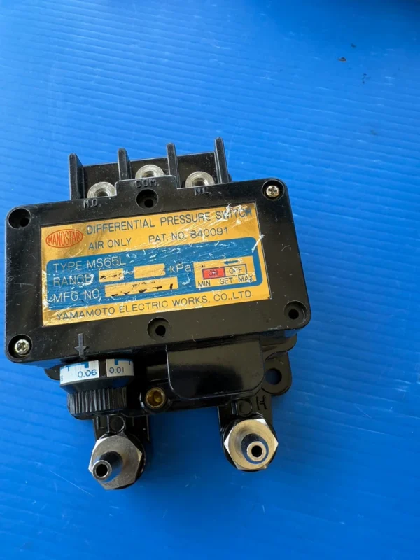 Yamamoto Electric MANOSTAR Digital Differential Pressure Gauge: MS65L Imported from Japan Yamamoto Electric MANOSTAR Digital Differential Pressure Gauge: MS65L Picture status: Used, Factory disassembled