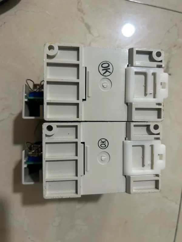 Mitsubishi Original FX2N-1RM Encoder Electronic Cam Controller as shown in the pictures, actual photos taken, second-hand disassembled, function guaranteed, two units in actual pictures, marked price, unit price