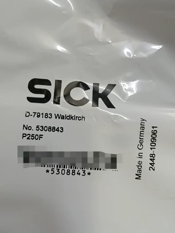 New SICK reflector P250F, model 5308843, original German import, in stock. 11 pieces available, need to contact!