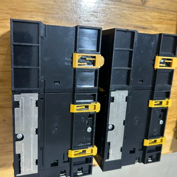 Photo of the actual NJ501-1300 power supply PA3001. Fully functional. Used, disassembled goods. There are two sets in total. The marked price is for one set.