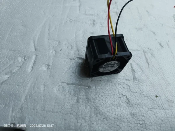 A large quantity of brand new origi...