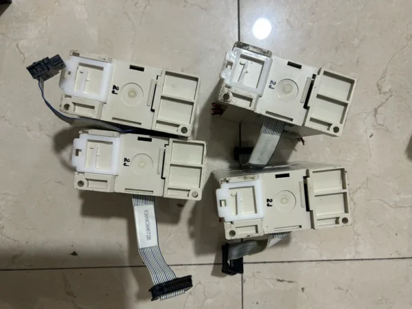 AX2N-1PG-E price: 80 yuan per unit for bulk purchase, 100 yuan per unit for single purchase