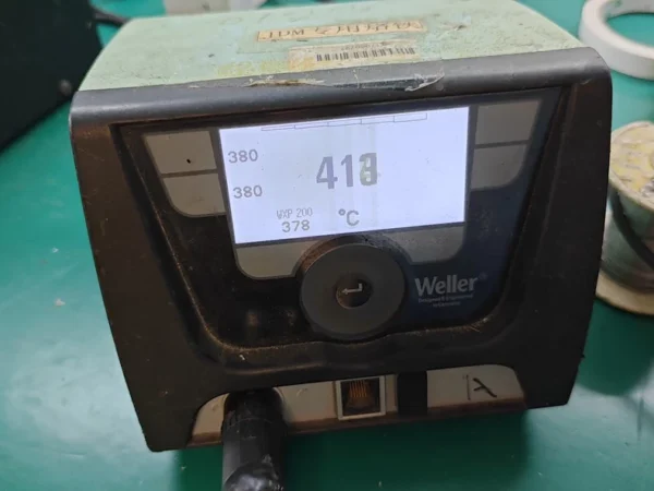 Weller WXP200 soldering iron functi...