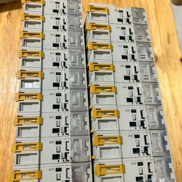 CJ1W-CLK21-V1 marked price, unit price, actual product photos taken, functions fully tested, second-hand disassembled goods