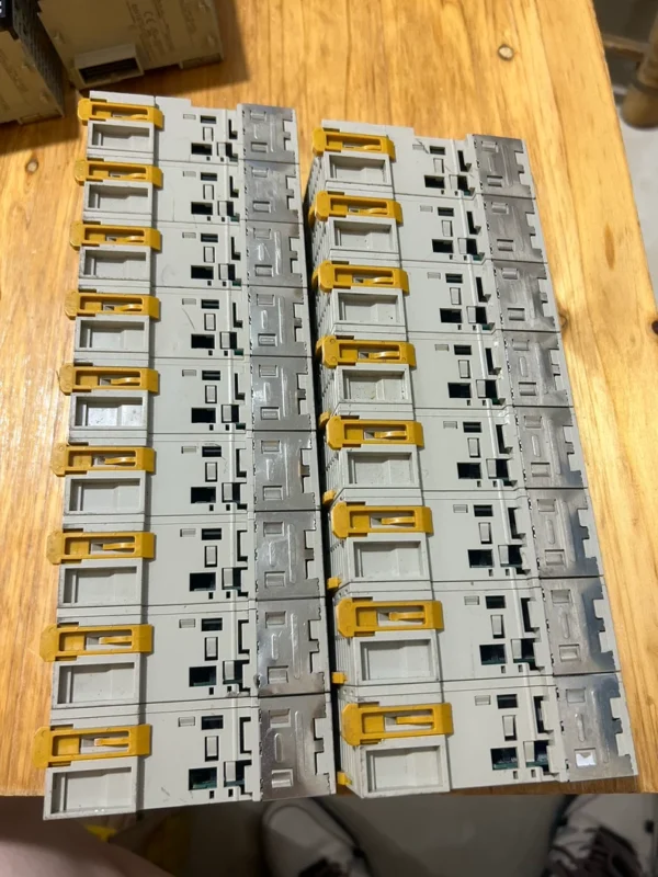 CJ1W-CLK21-V1 marked price, unit price, actual product photos taken, functions fully tested, second-hand disassembled goods