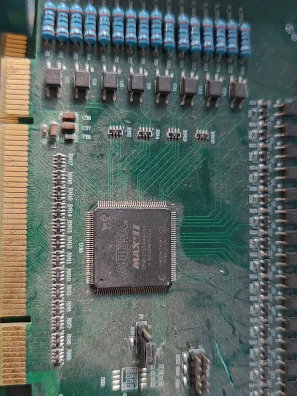 O1CN01hpVUj61c0SNO9Q2l3_4611686018427382930-53-fleamarket.heic_790x10000Q90.jpg_.webp Altai Encoder PCI2312, used (pulled...