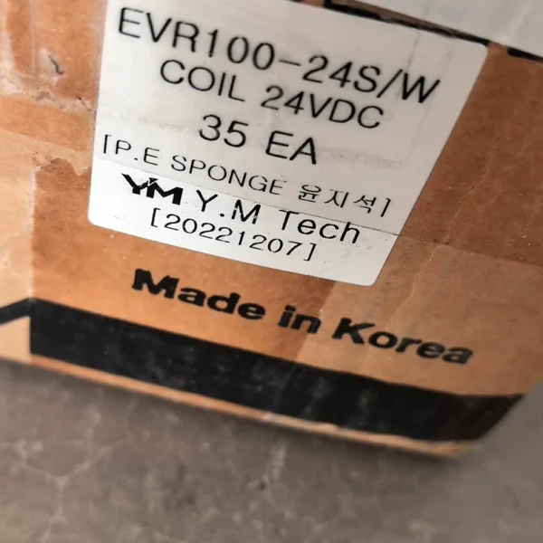 Imported YM Wainmer EVR100-12S/W DC24V high-voltage DC relay contactor. Actual product photo. Brand new, original imported. Limited quantity. Unit price 135 yuan.