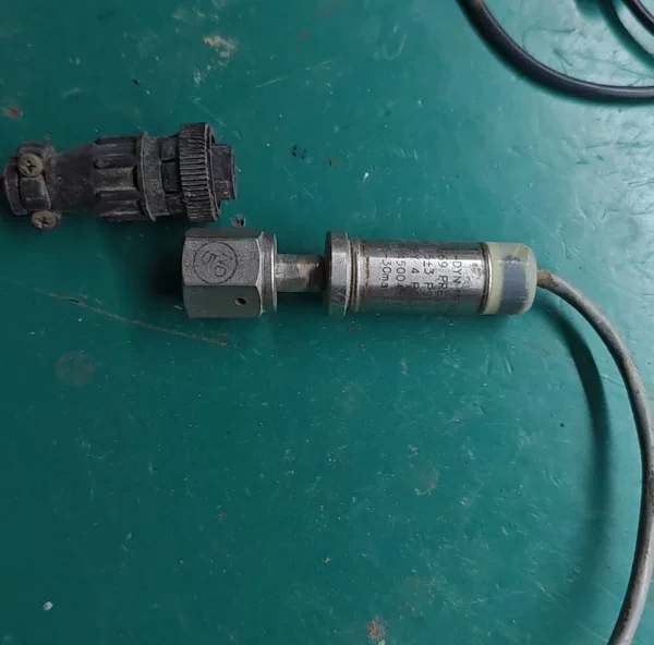 United States ITT pressure. Sensor....