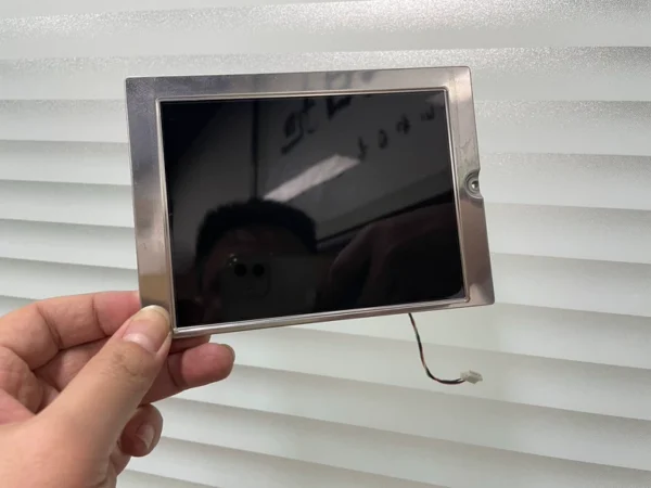 Japan Kyocera LCD screen TCG057QVLPMANN-GN50 actual product image, tested well, real price, can be directly purchased,